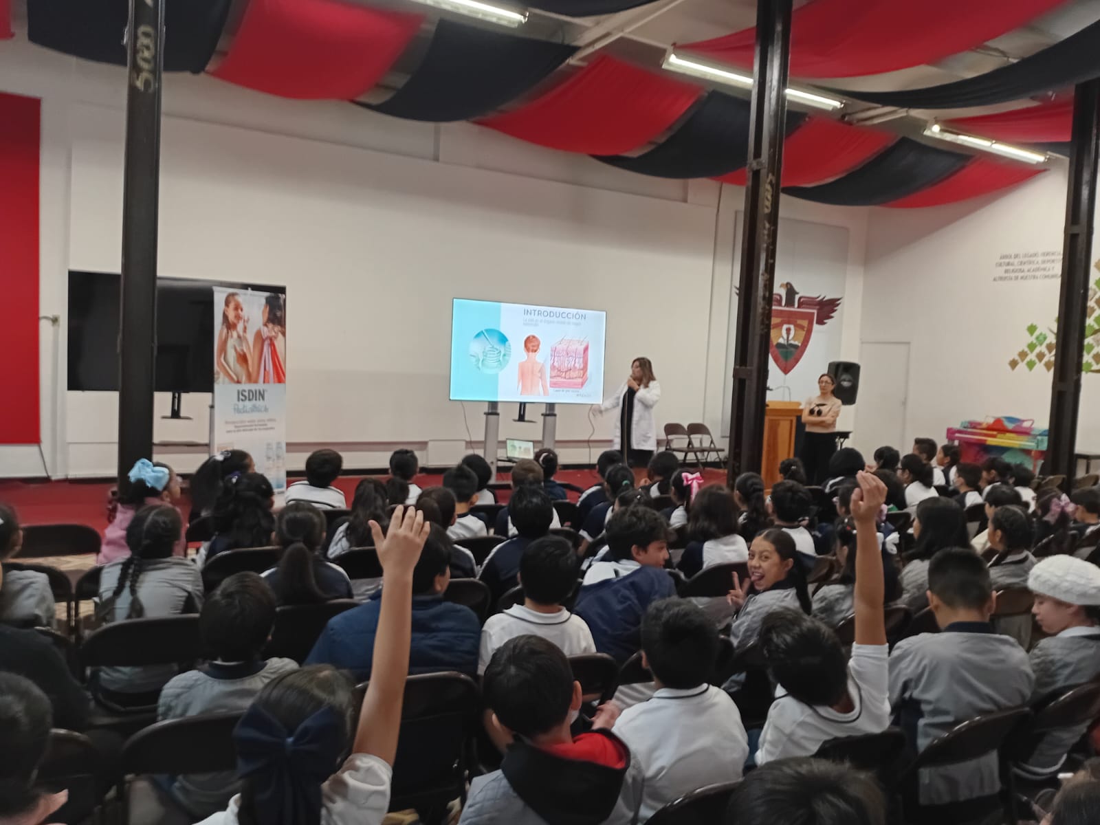 Primaria Centro refuerza el cuidado de la salud con la plática “Uso del Filtro Solar”