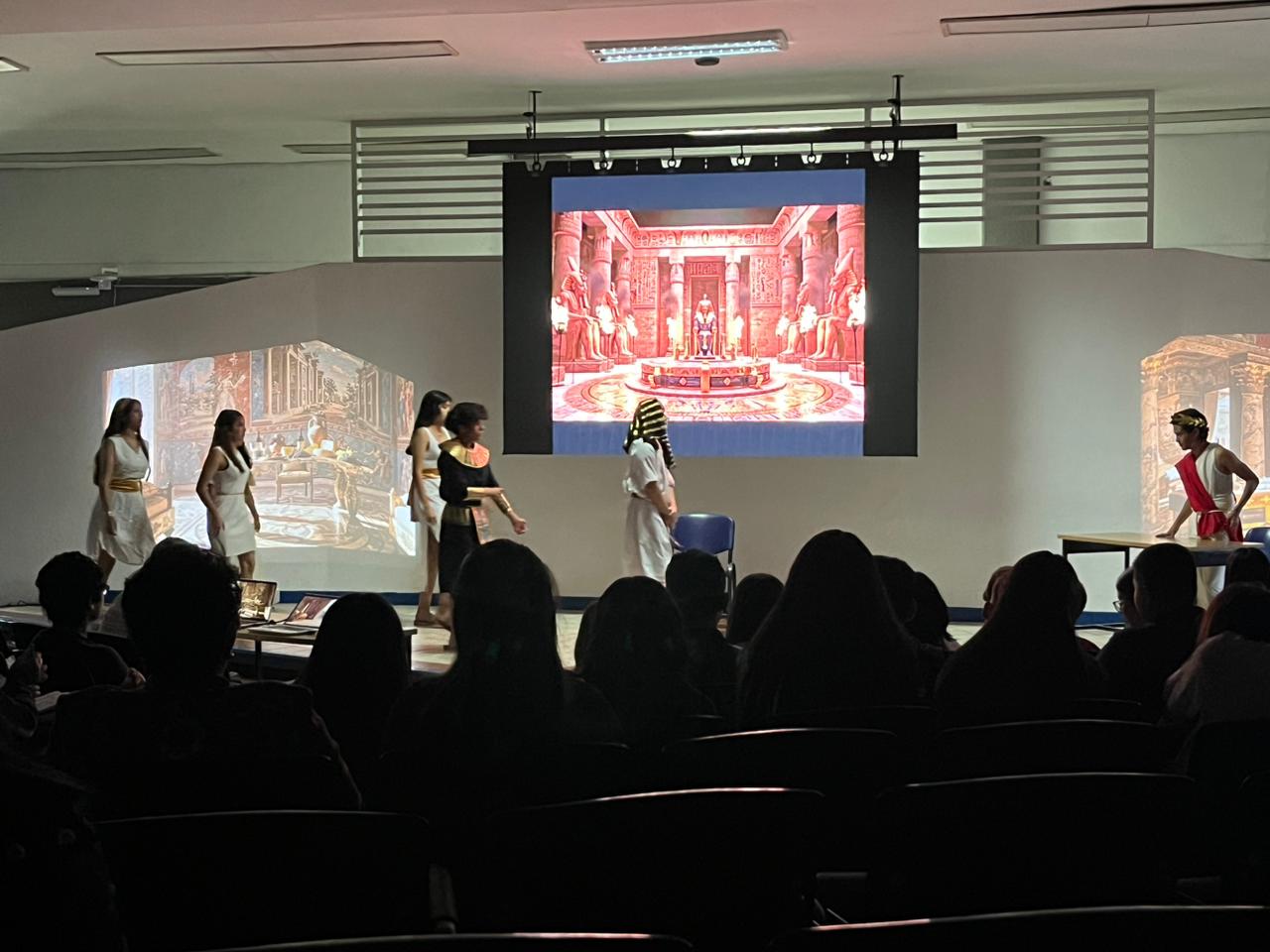 Arte, historia y pasión: estudiantes del IMM Zavaleta dan vida a “La última hora de Egipto”