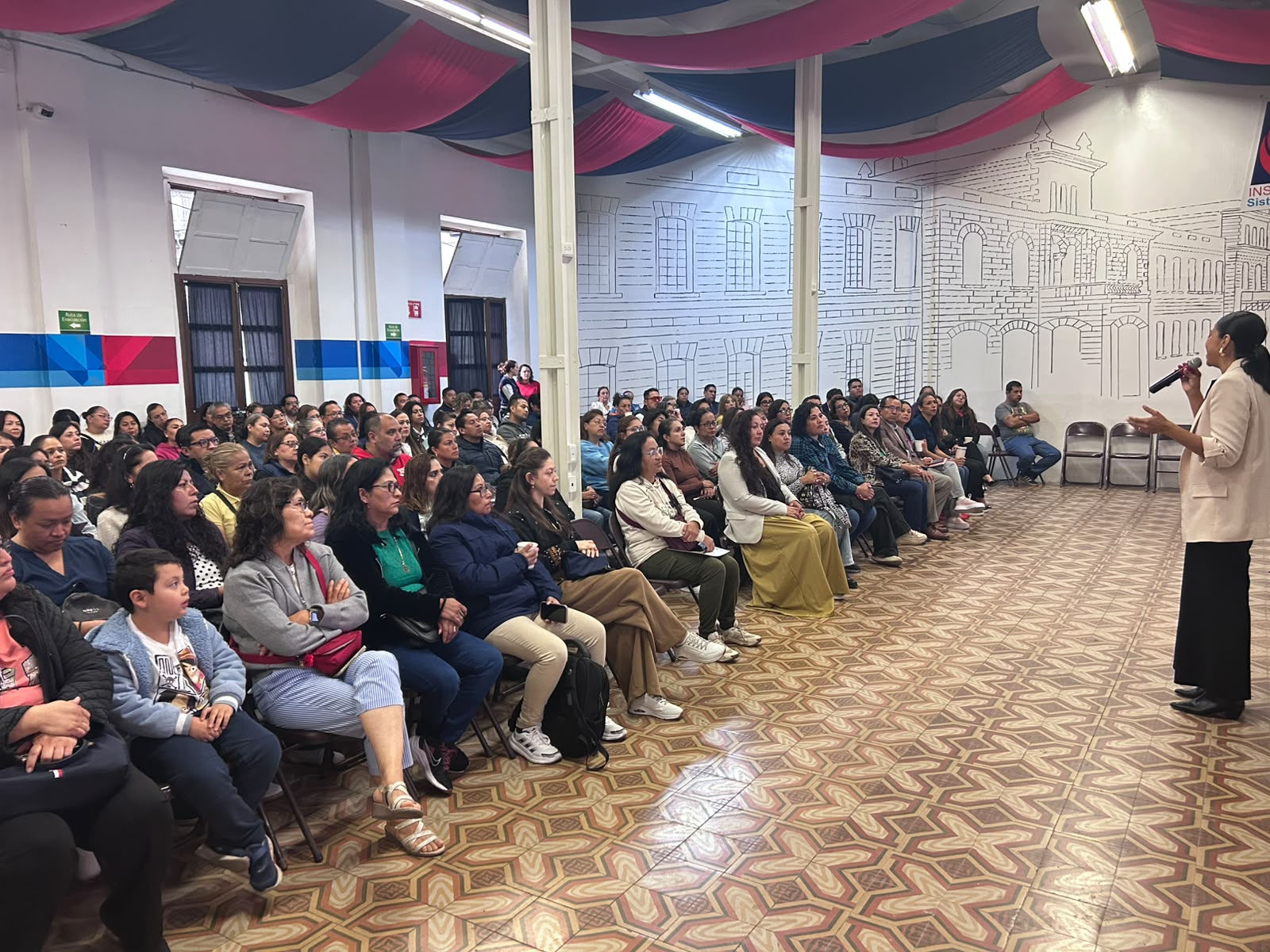 Prepa UMAD Centro fortalece el vínculo con las familias al iniciar un nuevo ciclo escolar